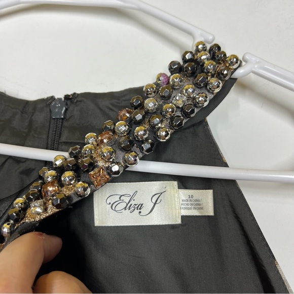 ALTERED Eliza J Formal Gown Dress Size 10 - Picture 14 of 15